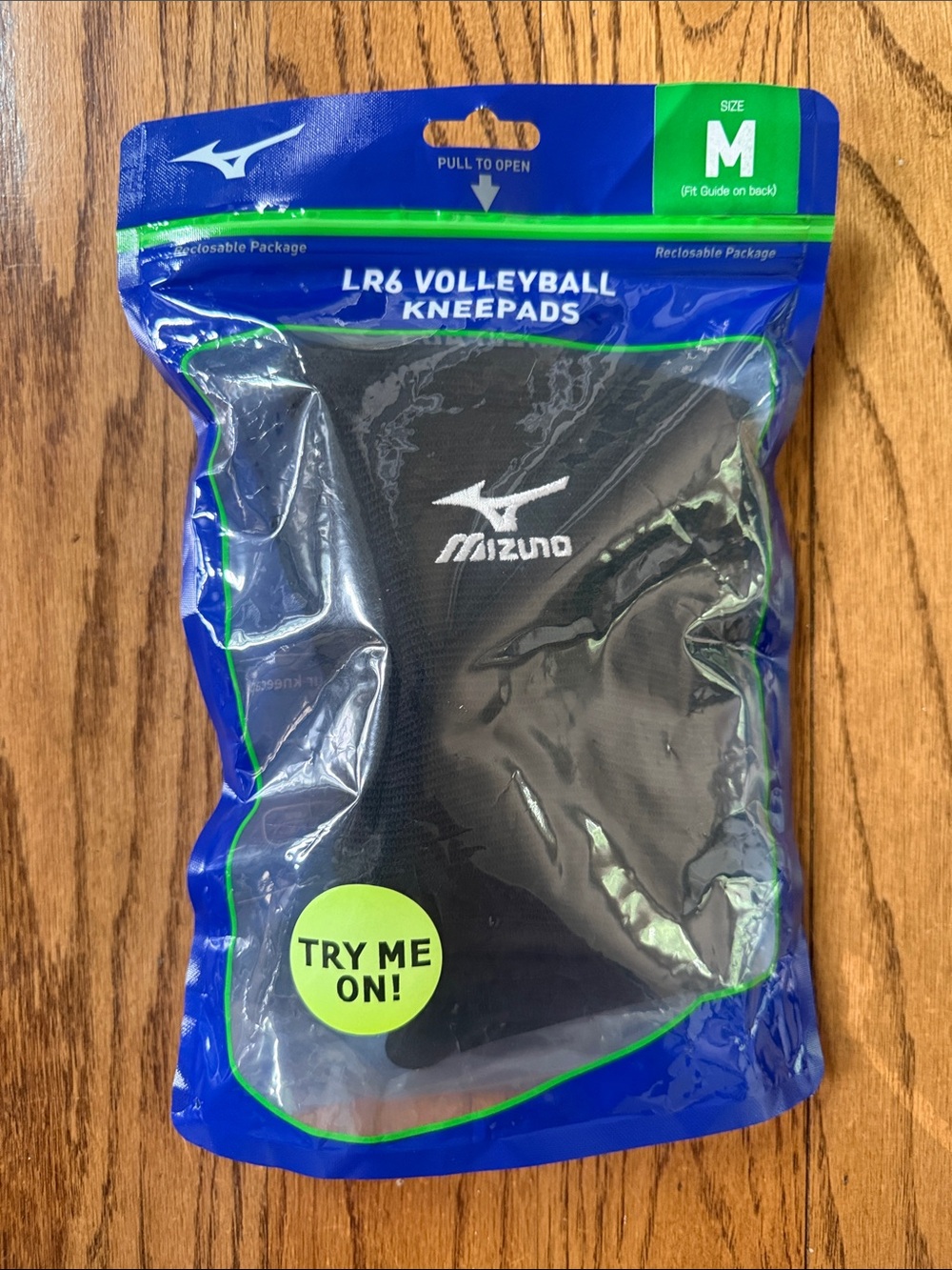 Mizuno Black LR6 Volleyball Kneepads - M